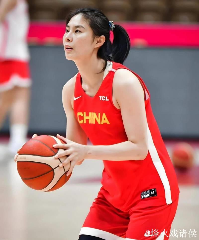 王思雨19分中国女篮再负澳大利亚 孙梦然12分 王思雨19分中国女篮再负澳大利亚 孙梦然12分